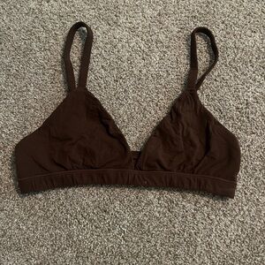 skims fits everybody bra